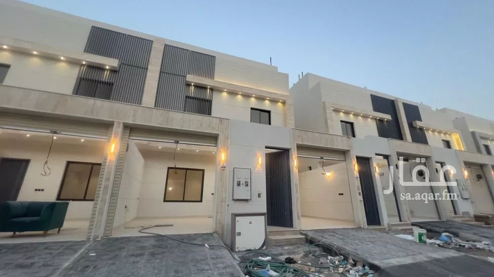 فيلا 5 غرف في عكاظ 2