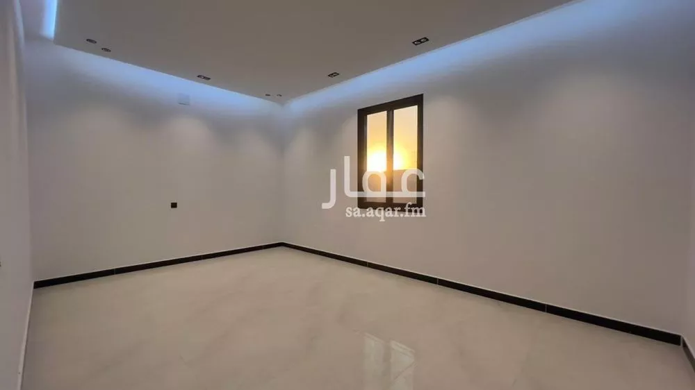 5 bedroom floor in Al Hazm 5