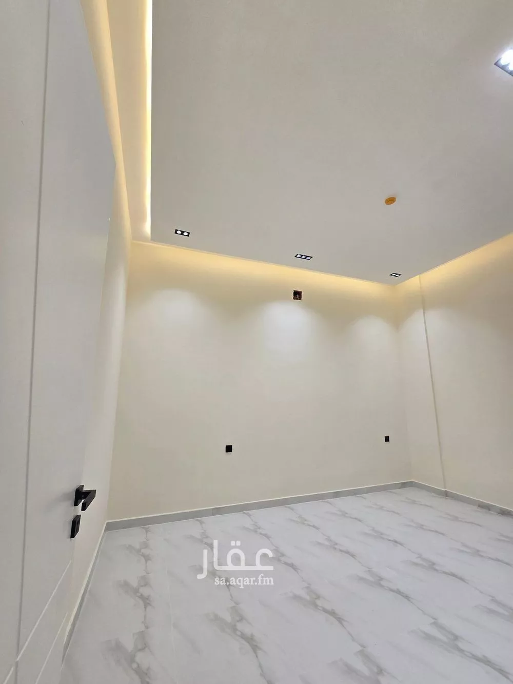 3 bedroom apartment in Shubra, Riyadh 7