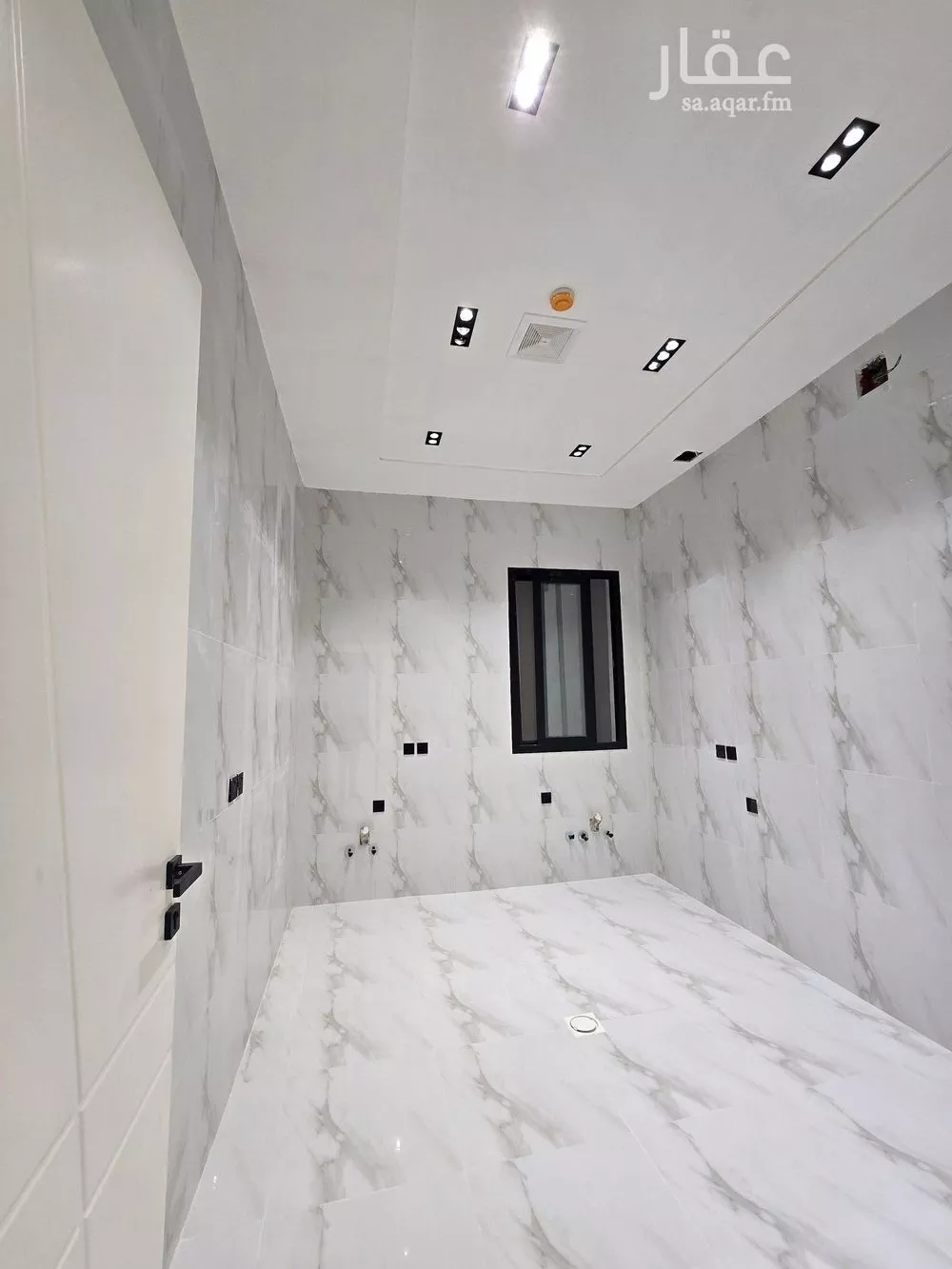 3 bedroom apartment in Shubra, Riyadh 4