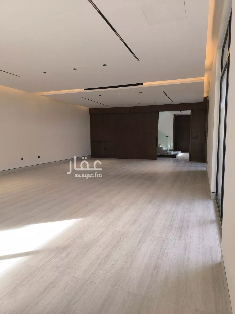 فيلا 7 غرف في المهدية 5