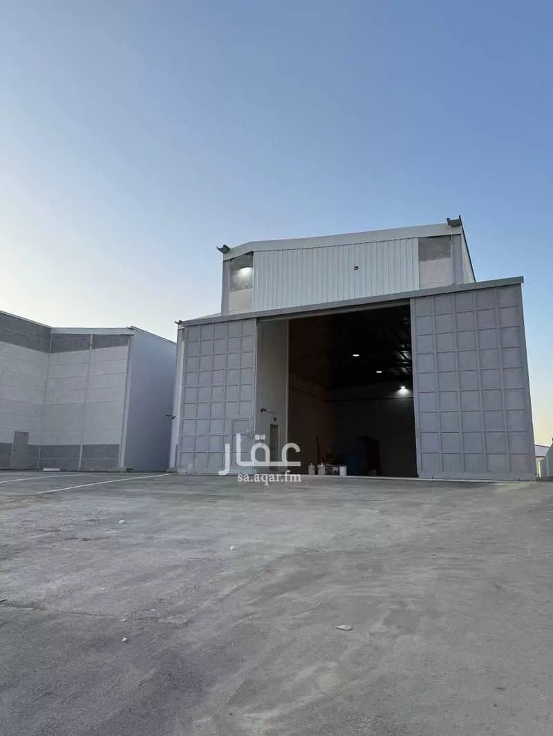 1 bedroom warehouse in Al Sulay, Riyadh