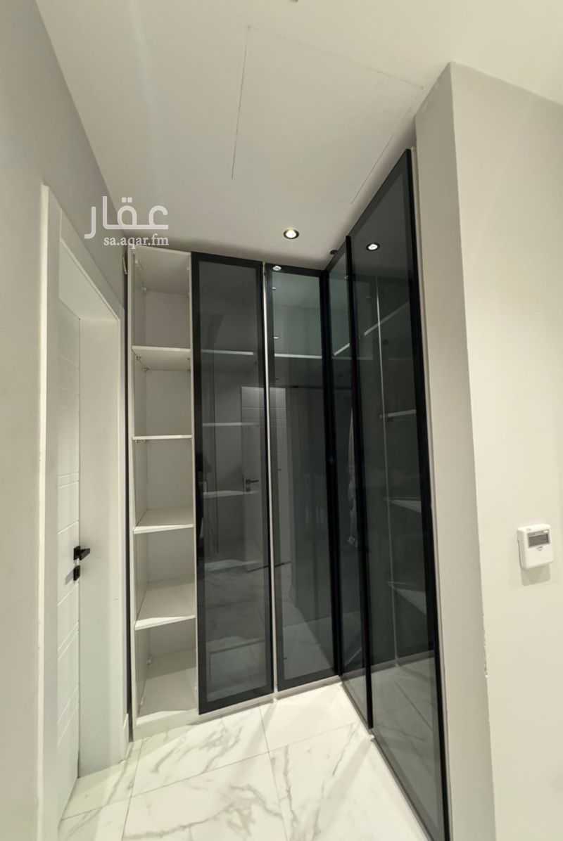 4 bedroom apartment in Al Malqa, Riyadh 7