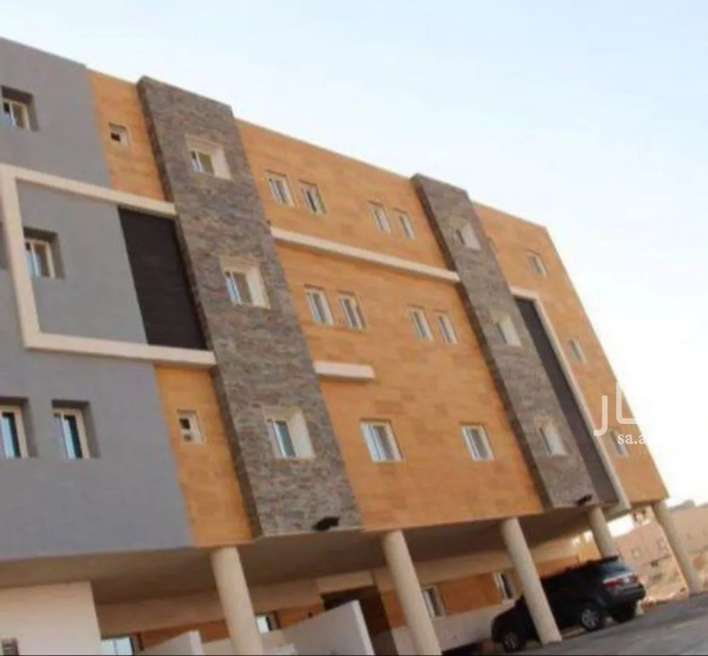 3 bedroom apartment in Al Qairawan 1