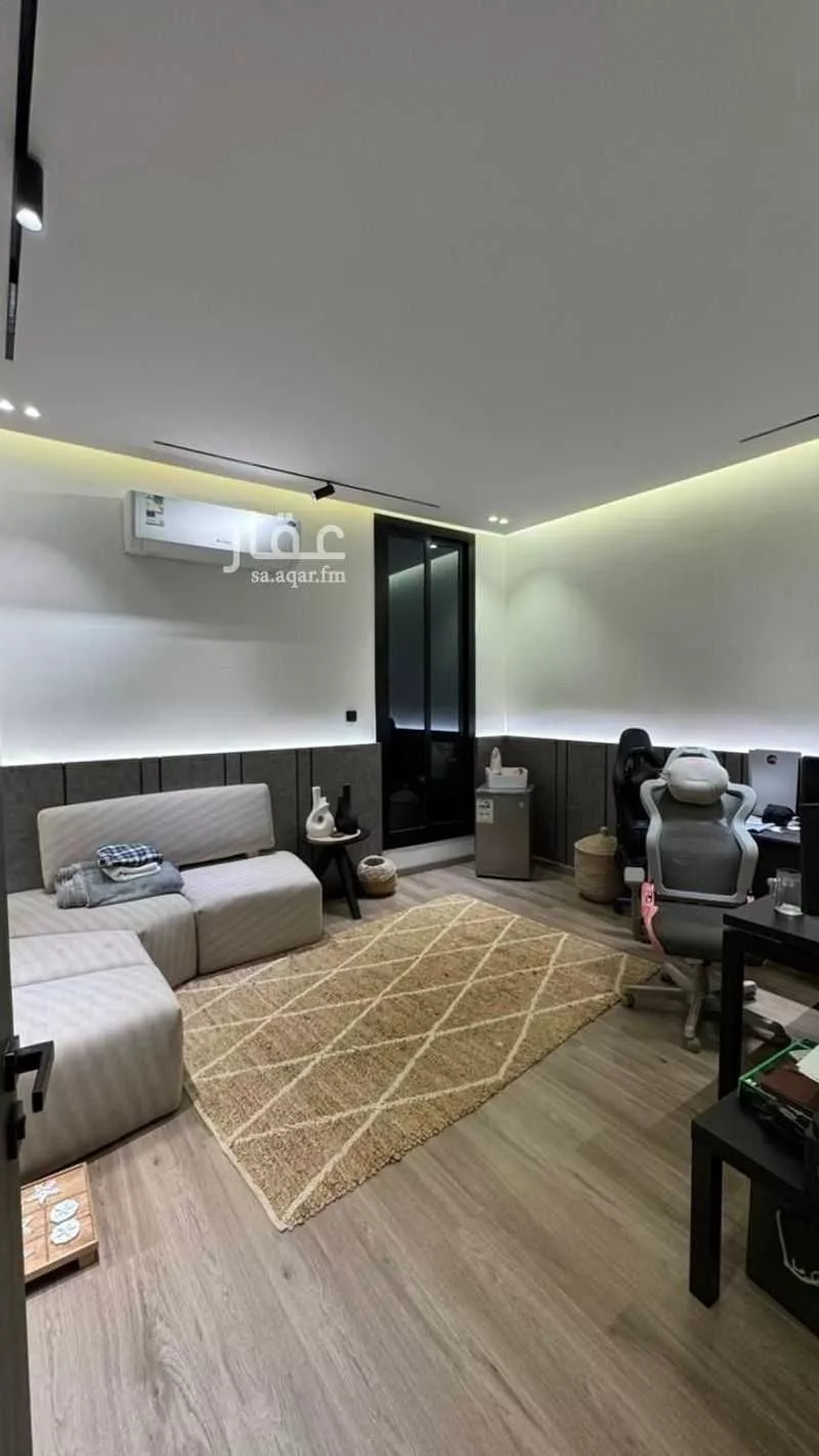 فيلا 5 غرف في الزمرد 2