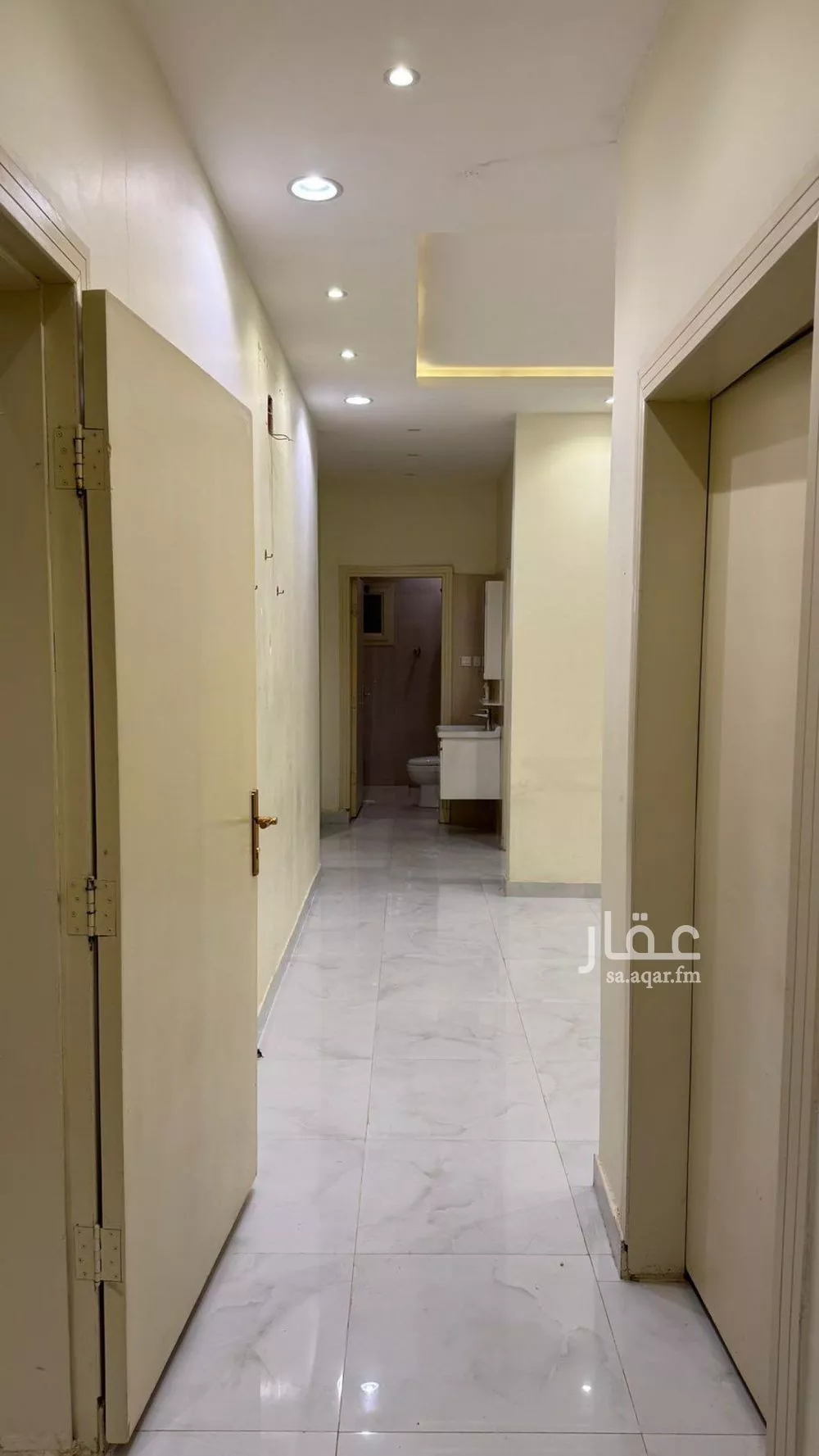 4 bedroom floor in Al Aridh 1