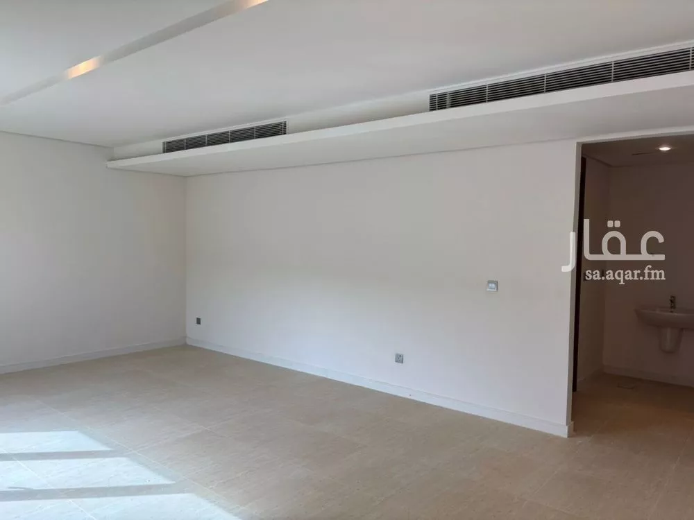 7 bedroom villa in Al Aridh 1