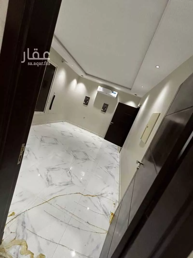 8 bedroom villa in Okaz 5