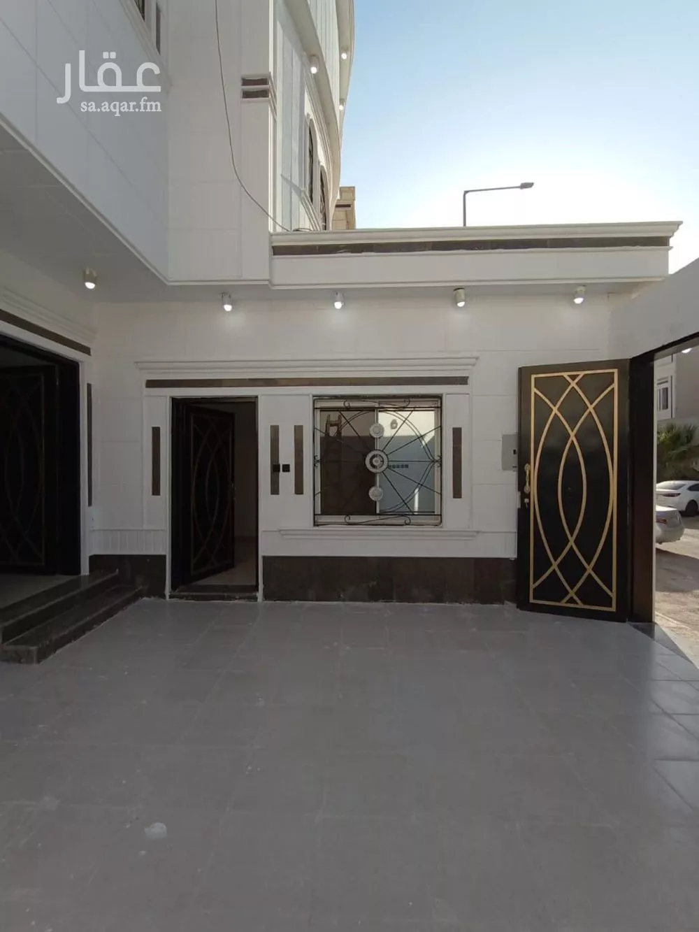 فيلا 4 غرف في الرمال 2