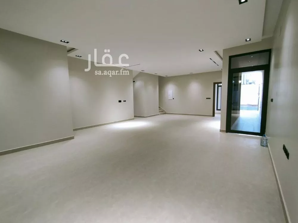 فيلا 4 غرف في قرطبة 4