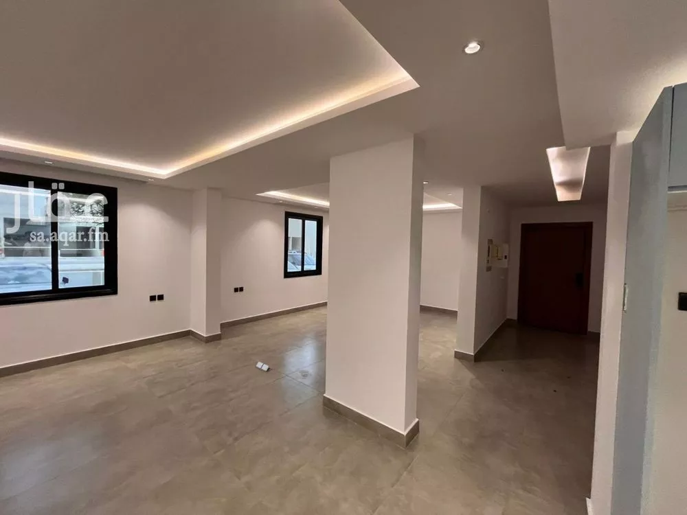 شقة 3 غرف في الملقا 5