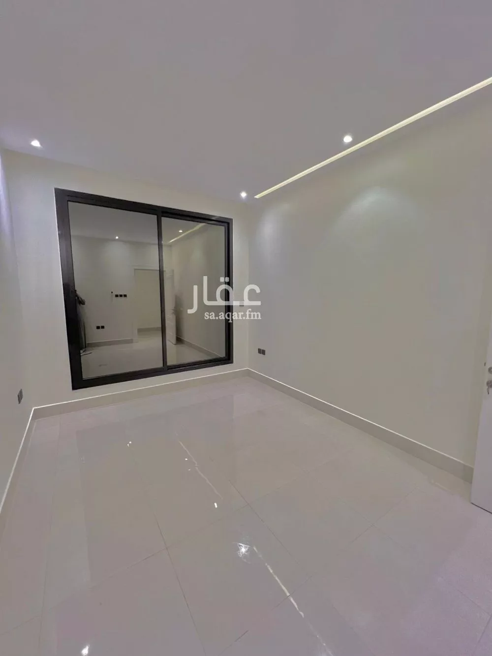 3 bedroom apartment in Al Qairawan 5