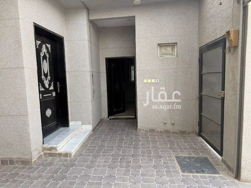4 bedroom apartment in Al Aridh, Riyadh 8