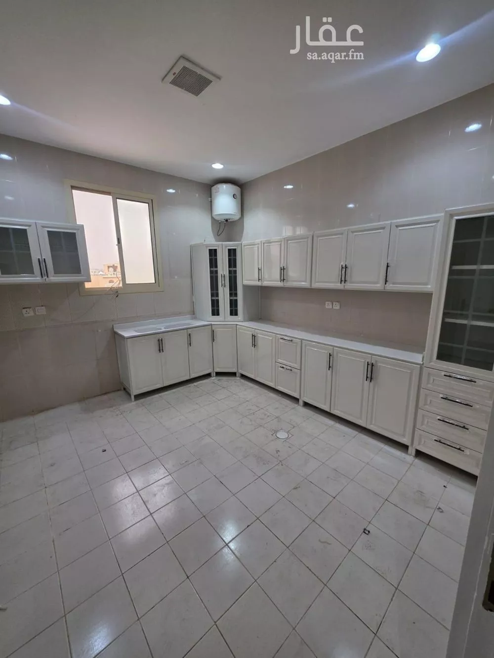 3 bedroom floor in Al Narjis 2