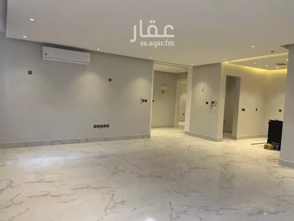 3 bedroom apartment in Al Qairawan, Riyadh 18