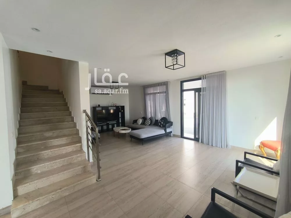 3 bedroom villa in Az Zomorod, Jeddah 4