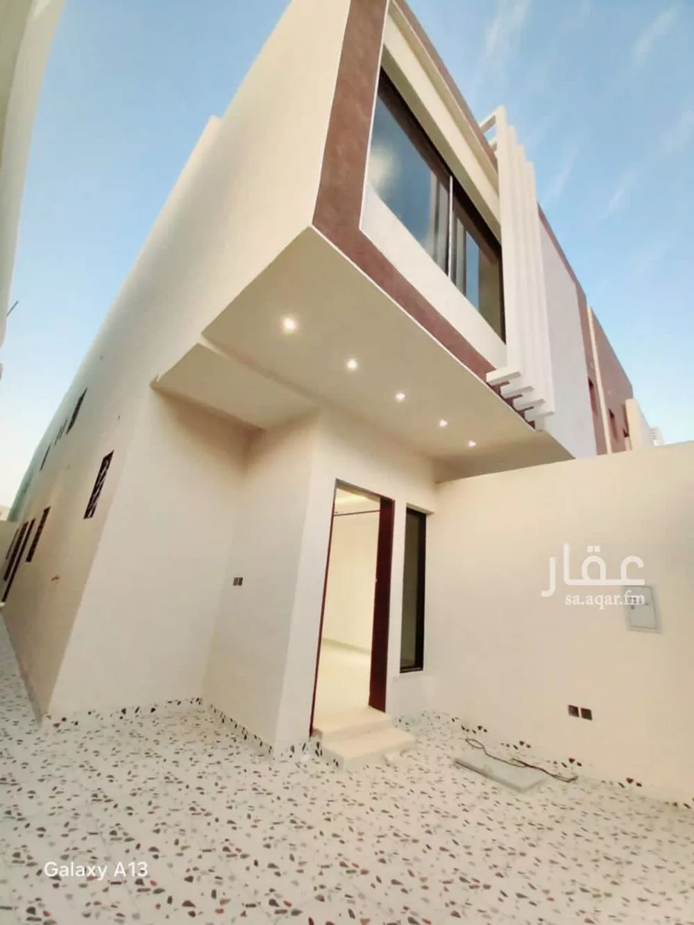 شقة 6 غرف في بدر 2