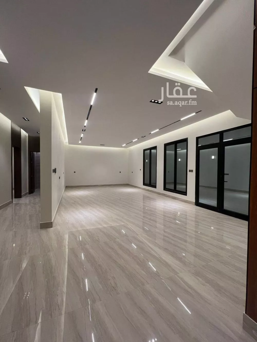 فيلا 7 غرف في الرمال 3