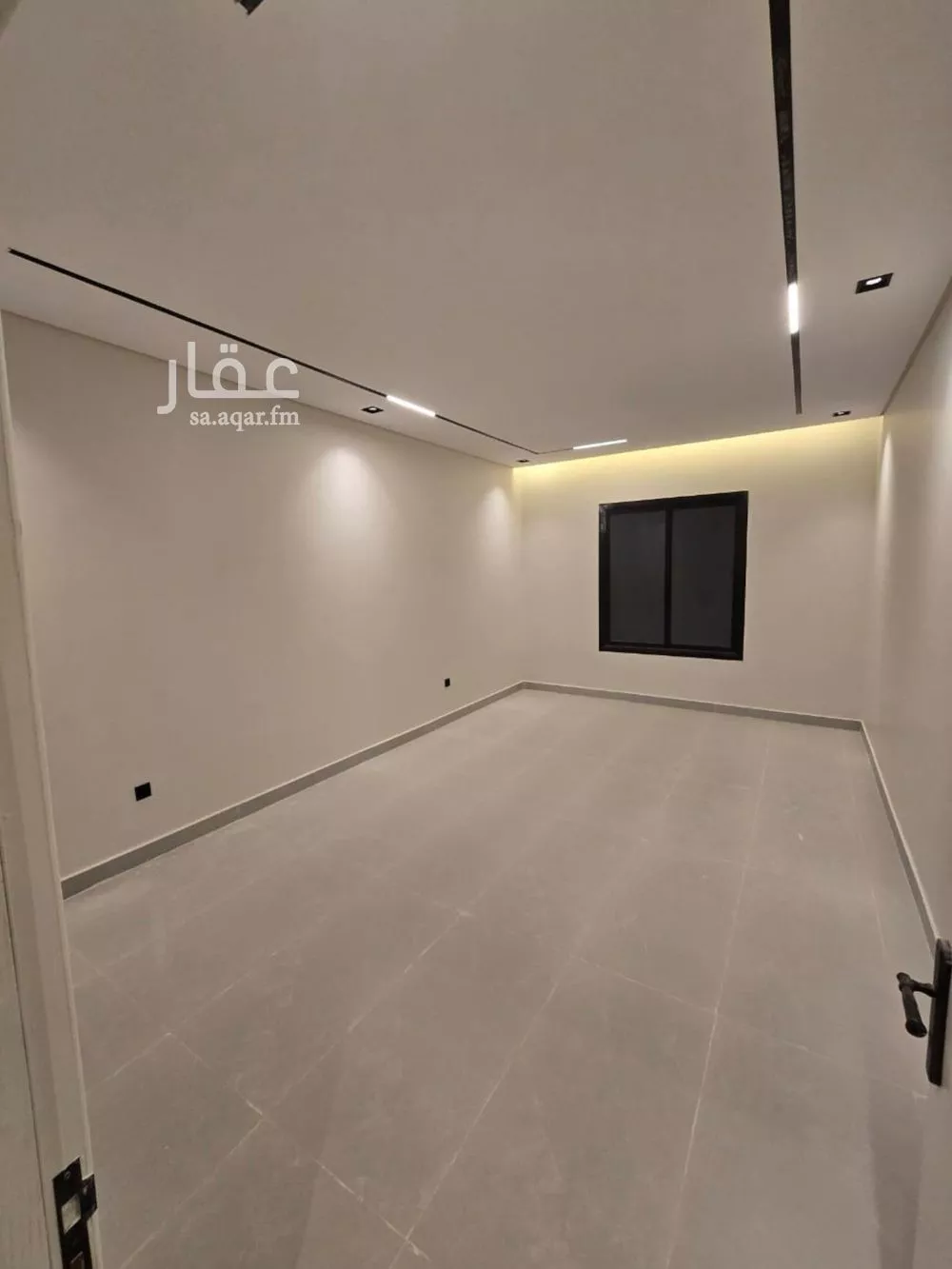 6 bedroom floor in Al Janadriyah 4