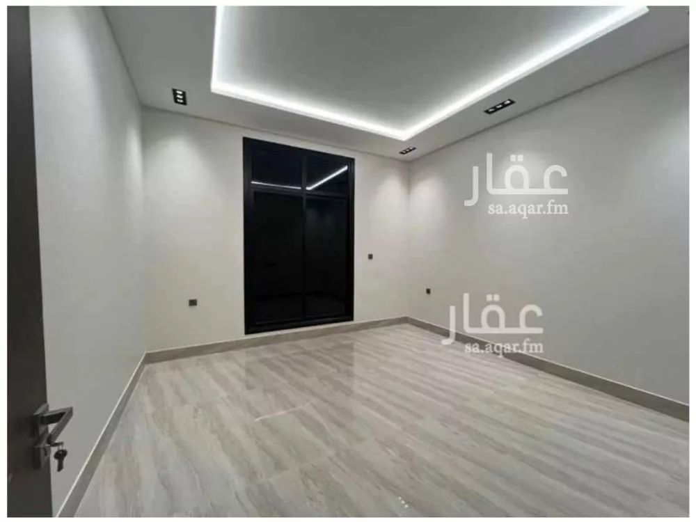 فيلا 5 غرف في الرمال 3