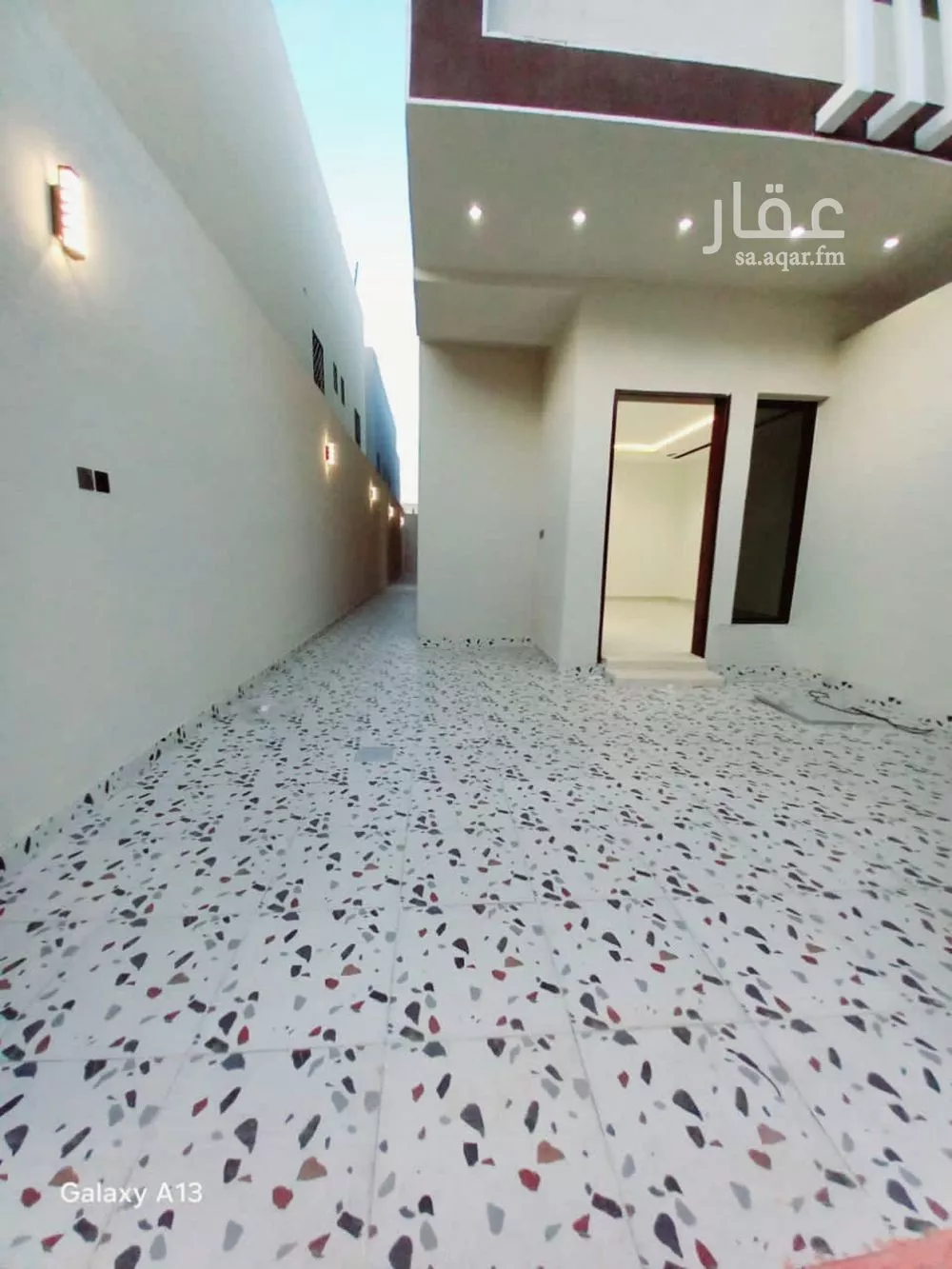 شقة 6 غرف في بدر 5