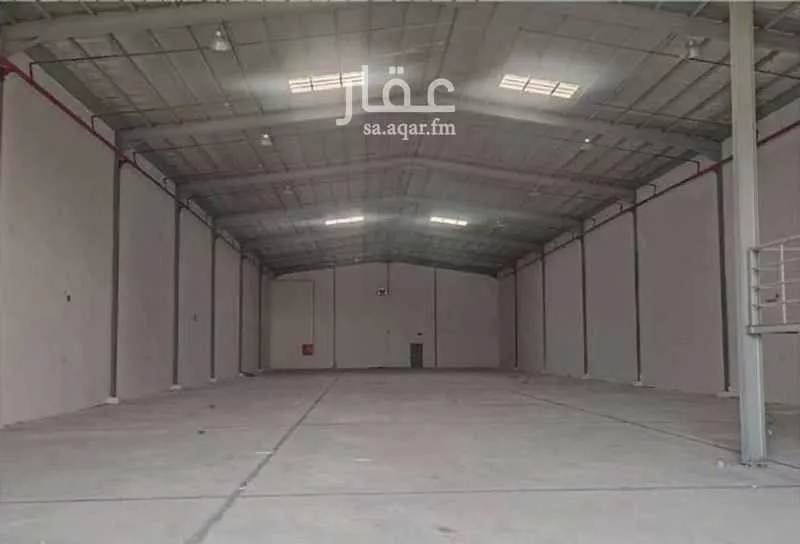 مستودع 5160 م² في طيبة 2