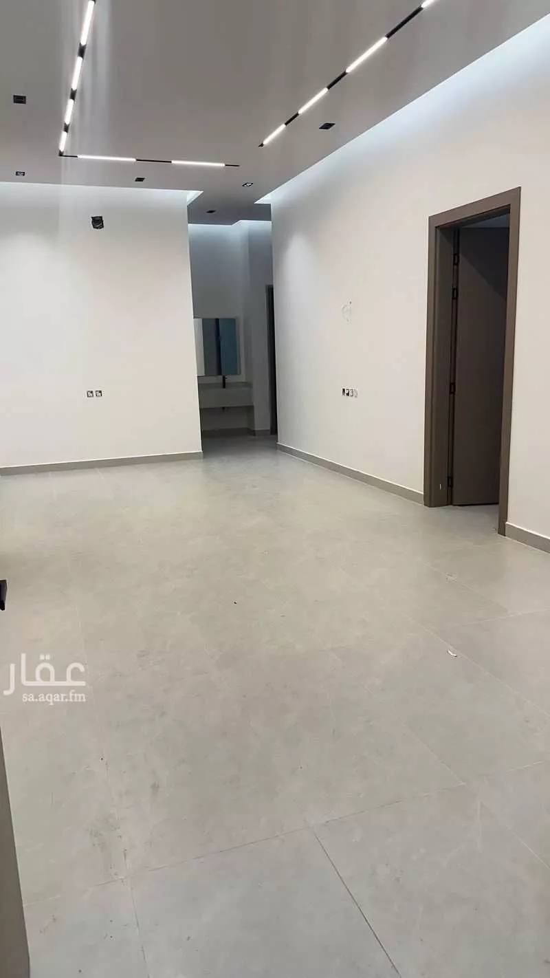 دور 5 غرف في السعادة 3