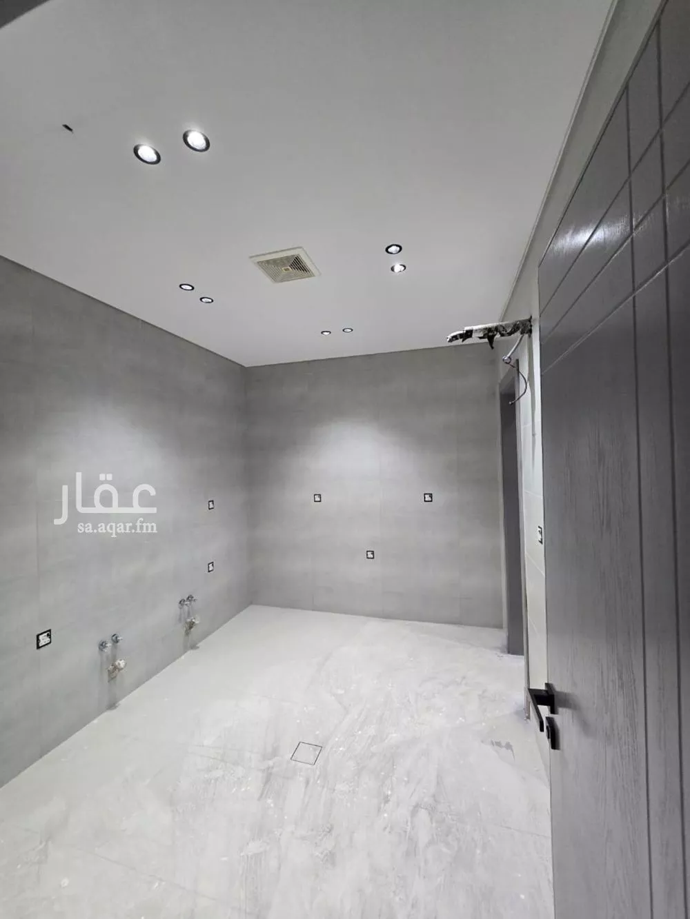 4 bedroom apartment in Al Nuzhah 1