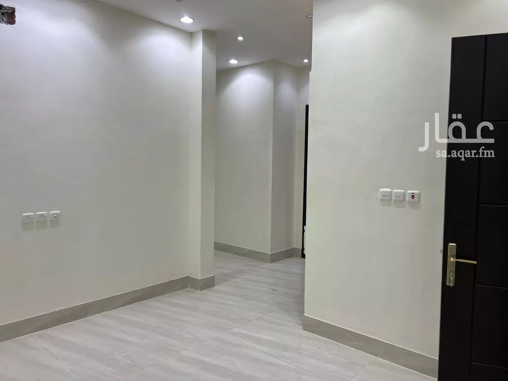 4 bedroom floor in Badr 1