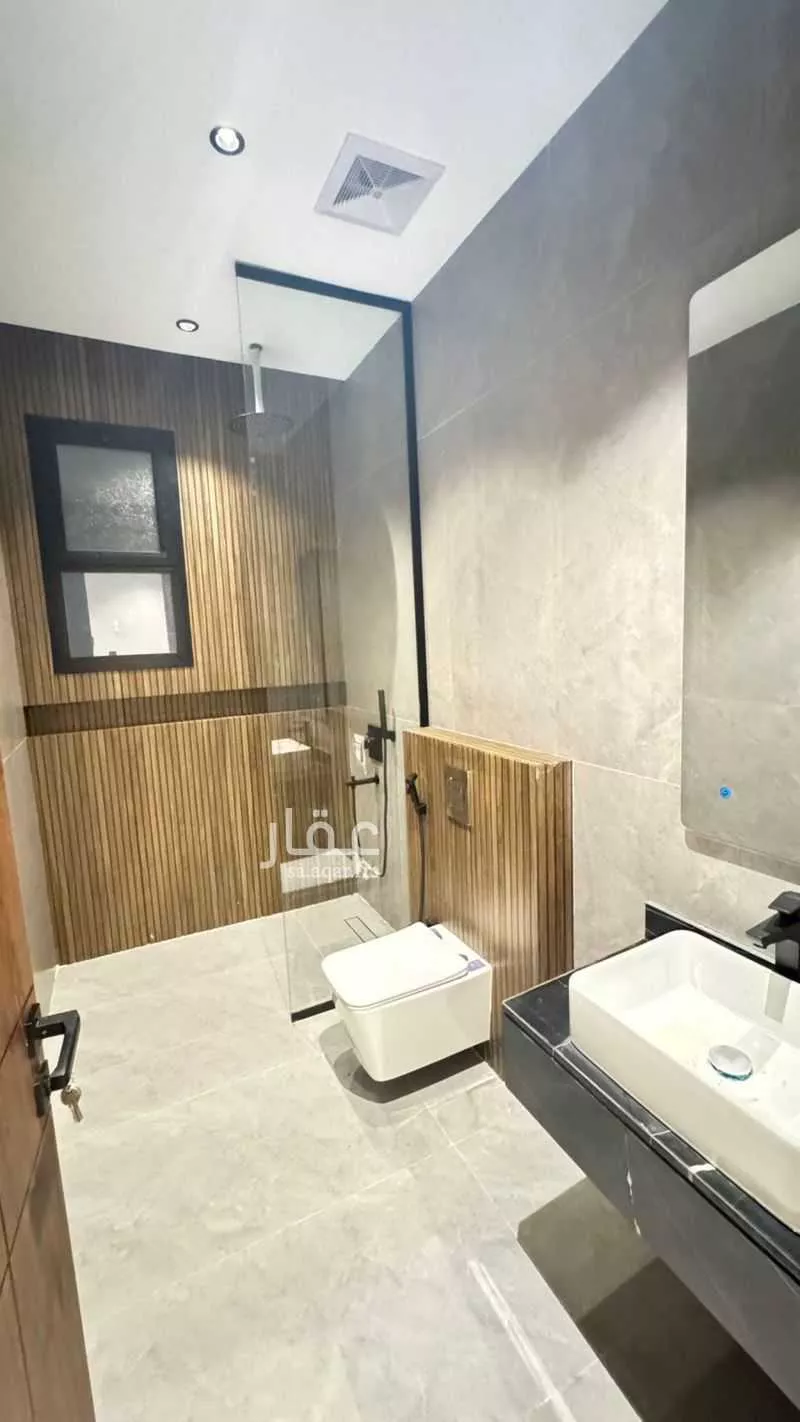 شقة 5 غرف في الزهراء 4