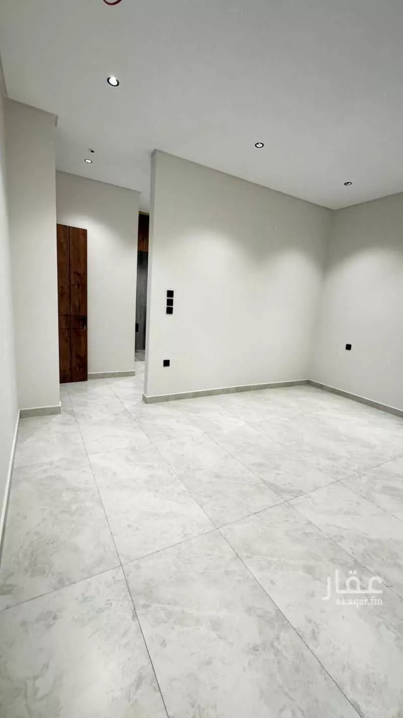 شقة 6 غرف في الزهراء 1