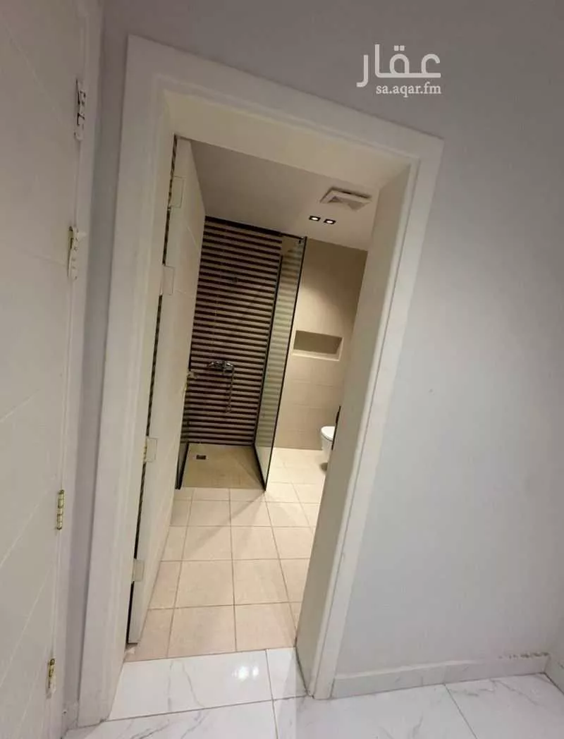 شقة 4 غرف في السلامة 3