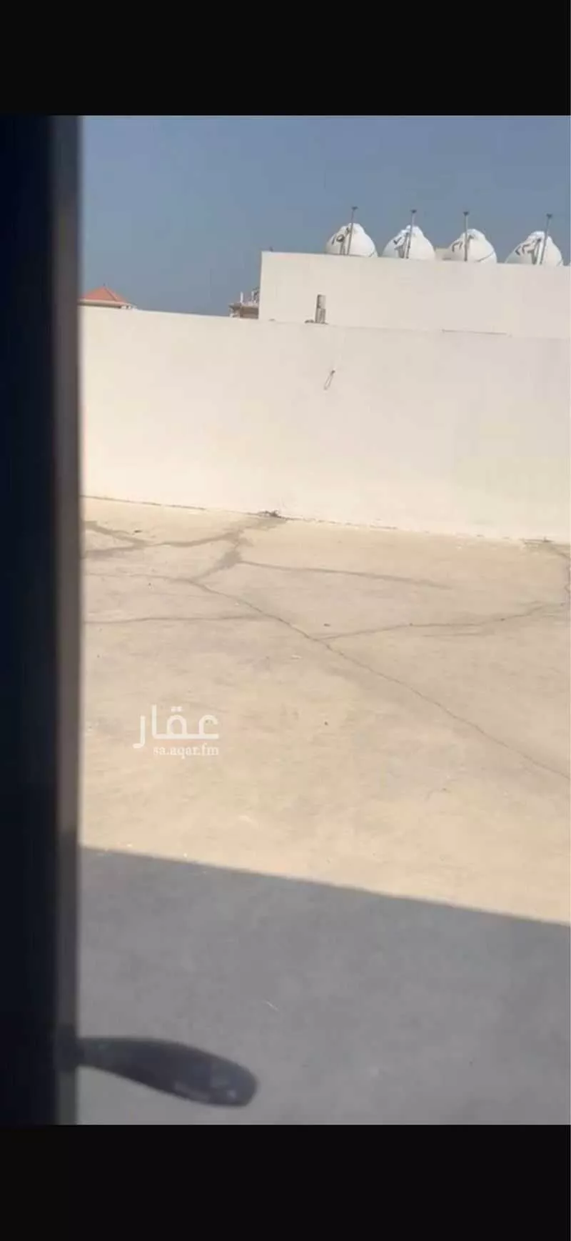 شقة 5 غرف في الحمرا 5