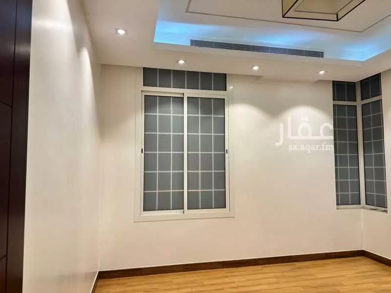 6 bedroom apartment in Al Rawdah 3