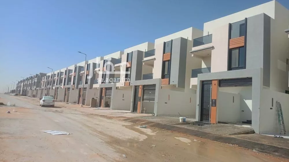 3 bedroom floor in Ash Sharq 1