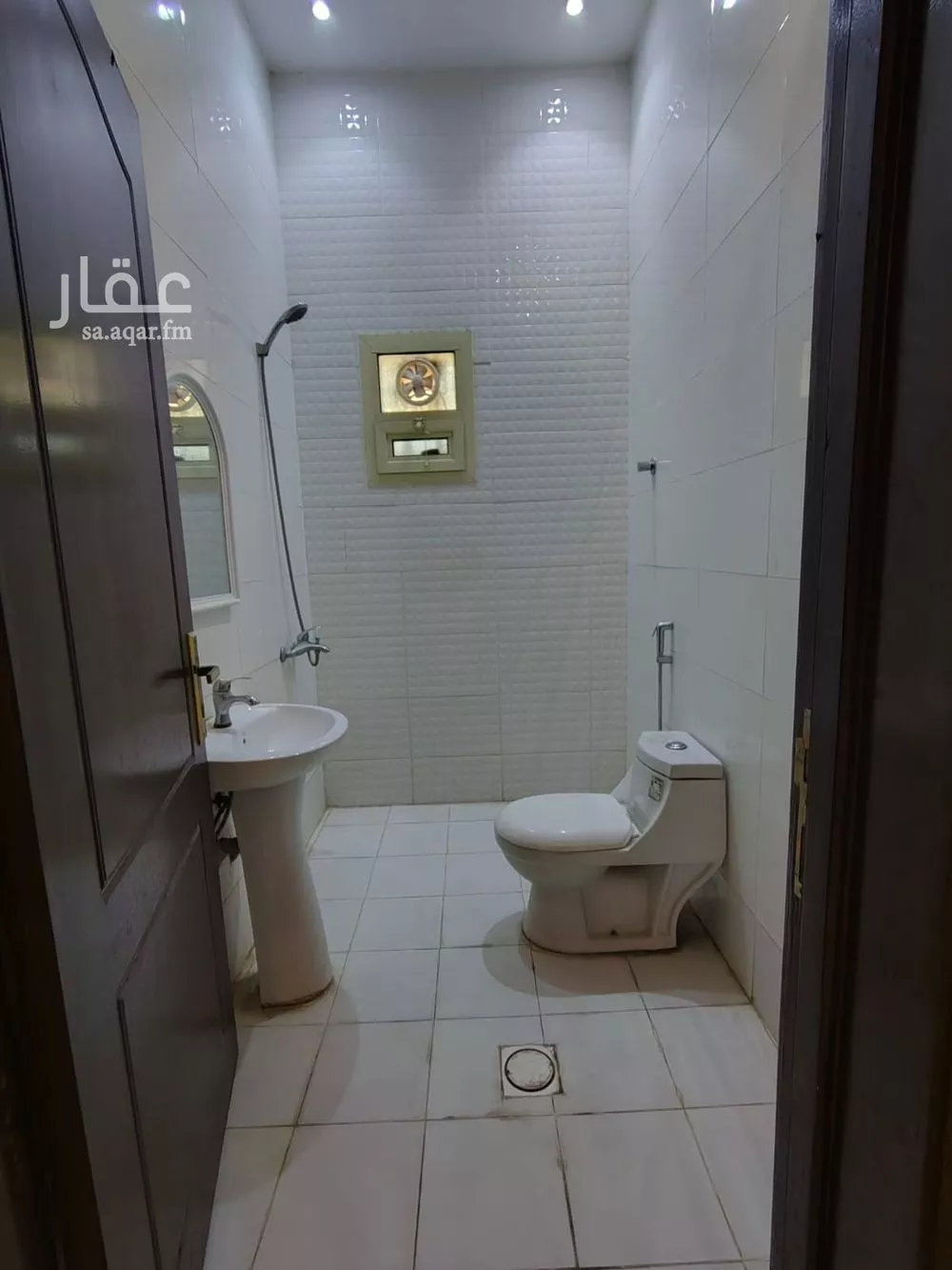 شقة 1 غرف في الرمال 4