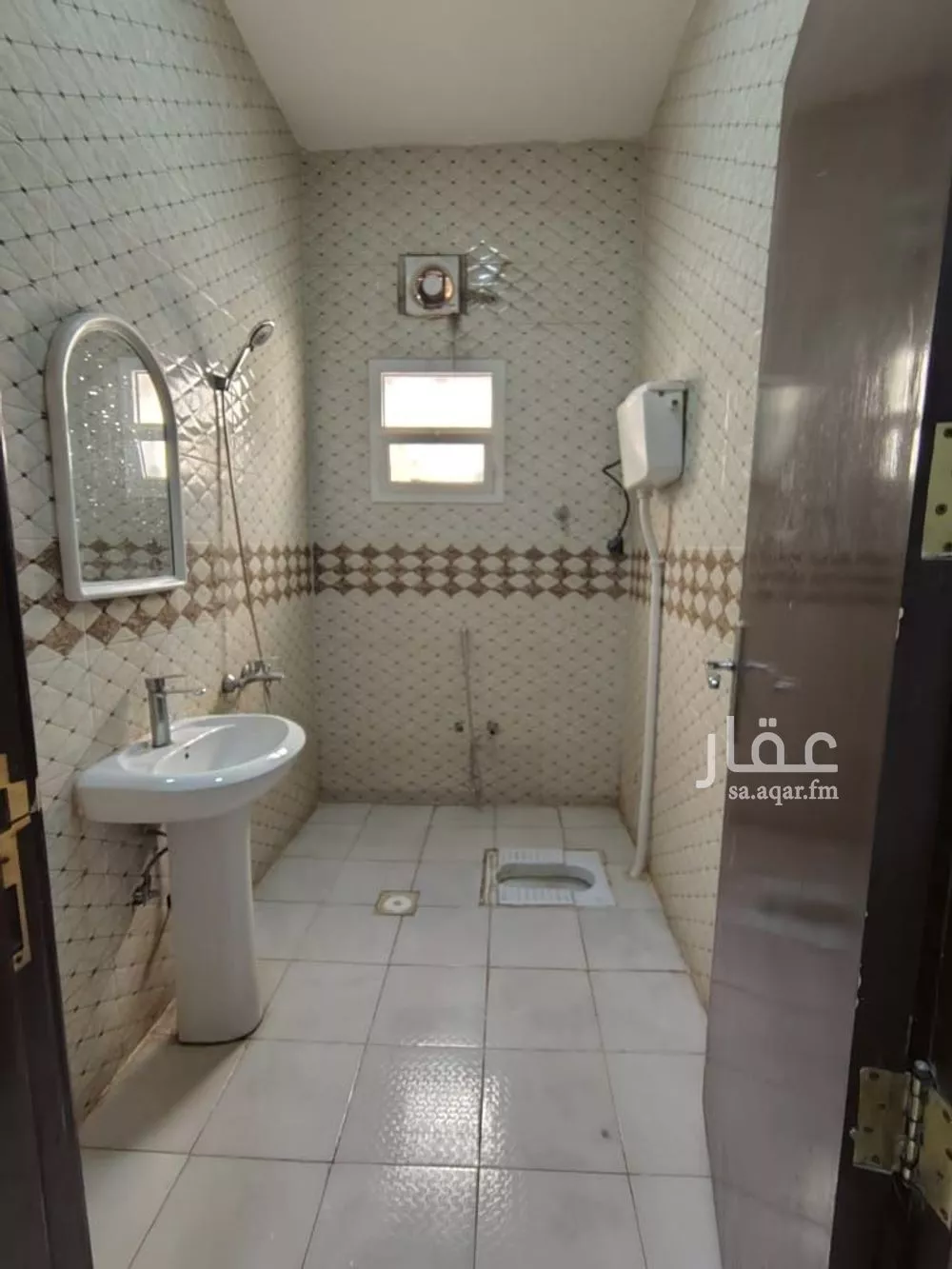 شقة 1 غرف في الرمال 5