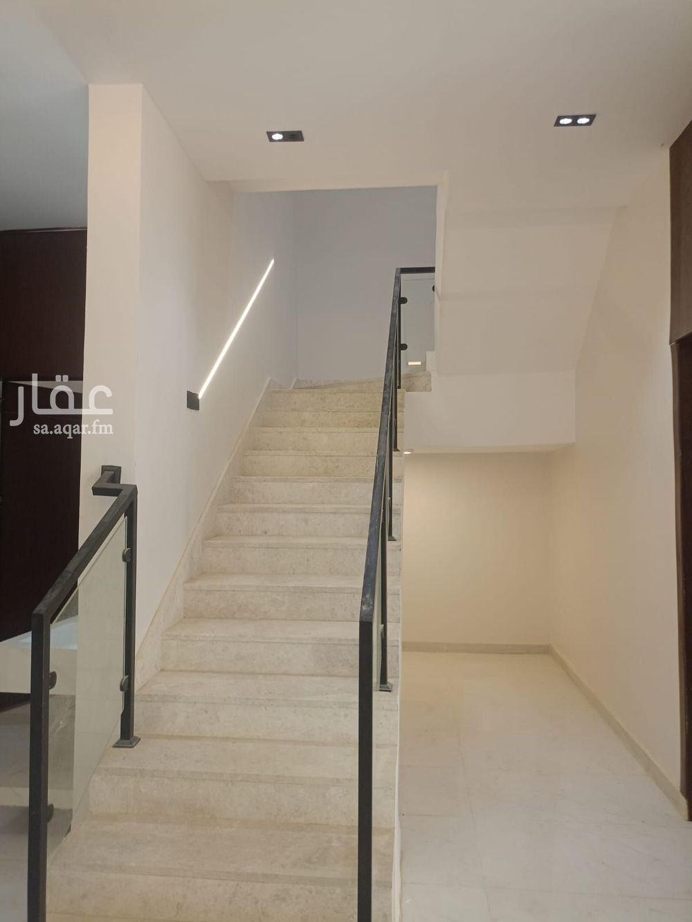 فيلا 4 غرف في الجنادرية، الرياض 3
