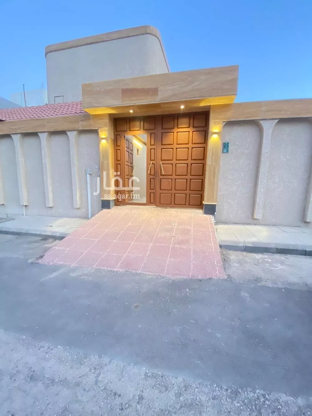 3 bedroom floor in King Faisal 1