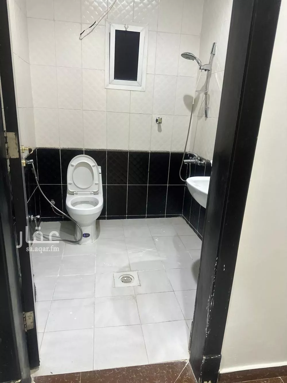 فيلا 4 غرف في الرمال 5