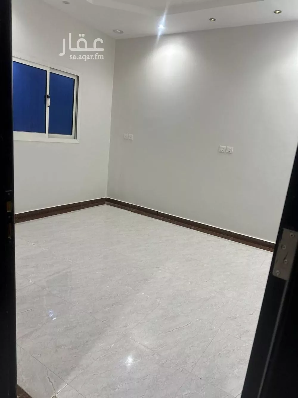 فيلا 4 غرف في الرمال 3