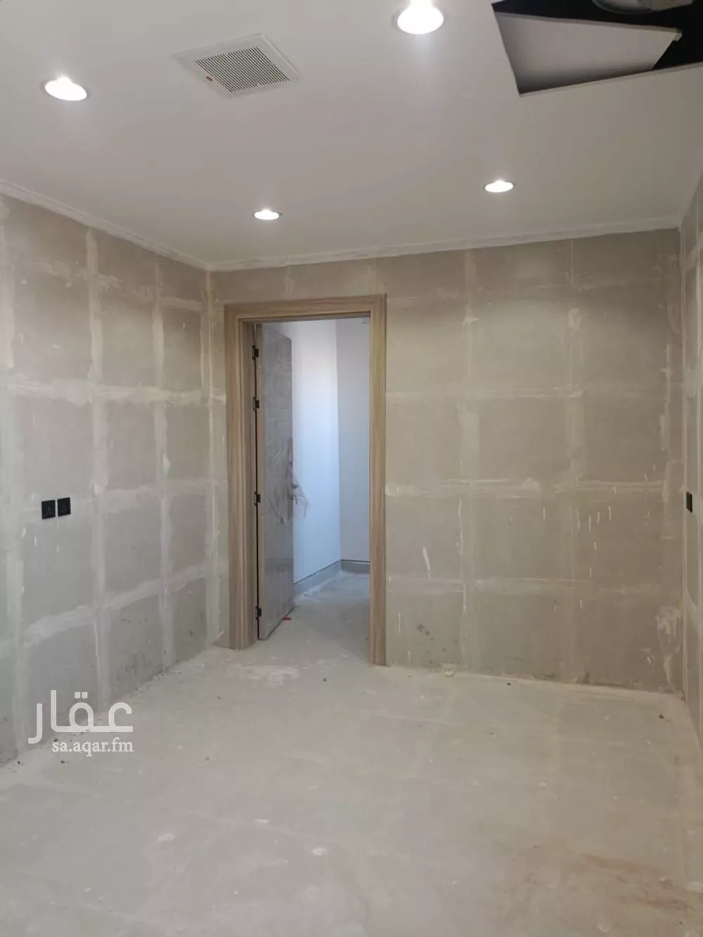 4 bedroom apartment in Qurtubah, Riyadh 20