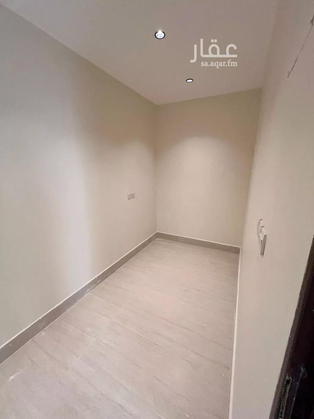 دور 3 غرف في العارض 2