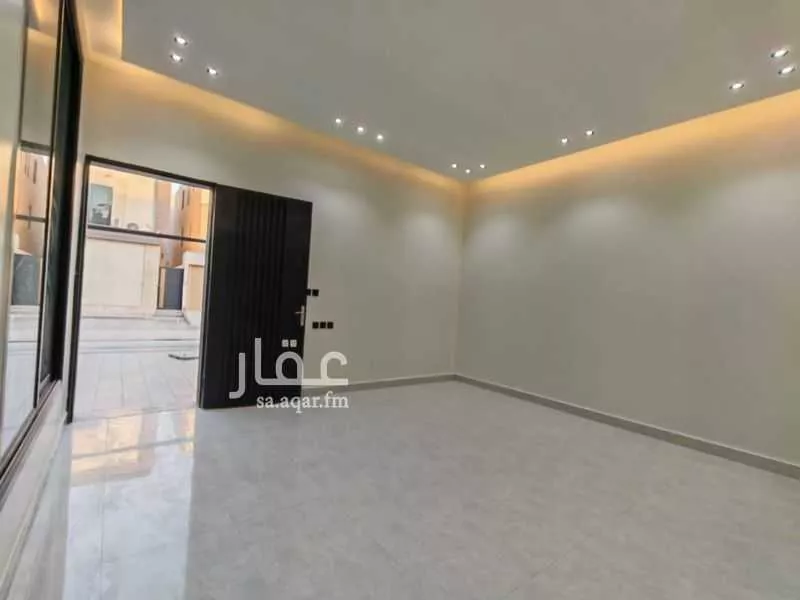 فيلا 5 غرف في الرمال 2