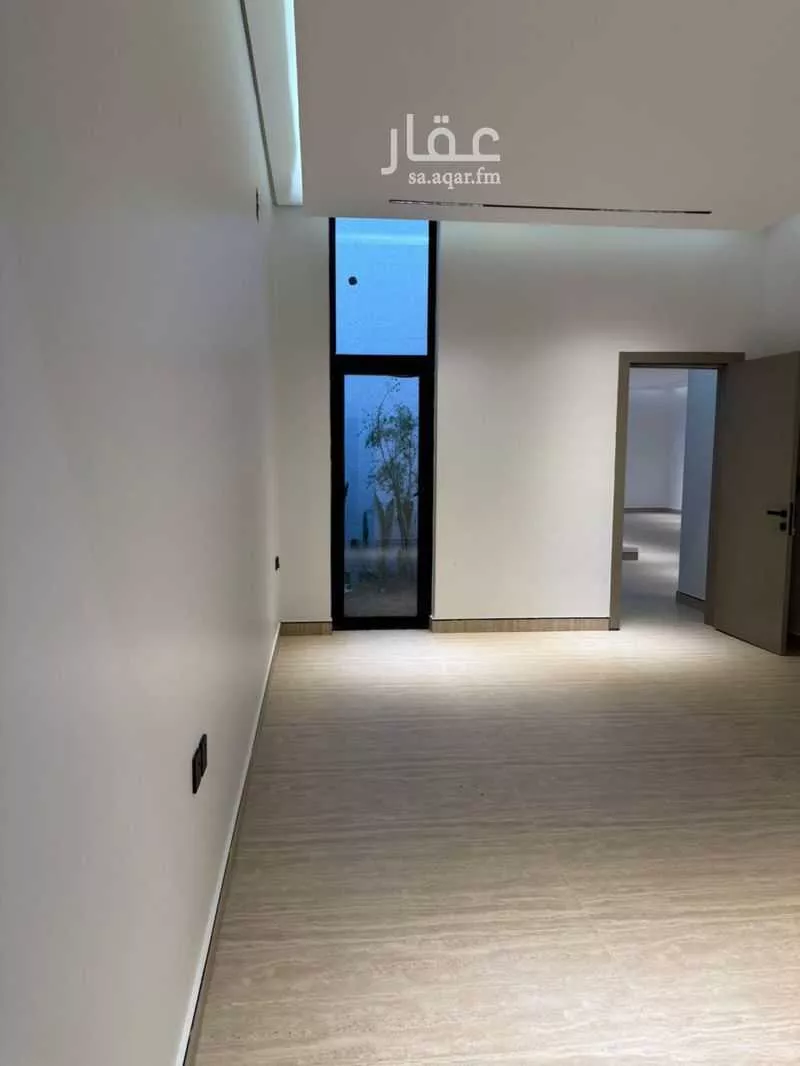 فيلا 5 غرف في الشرق 4