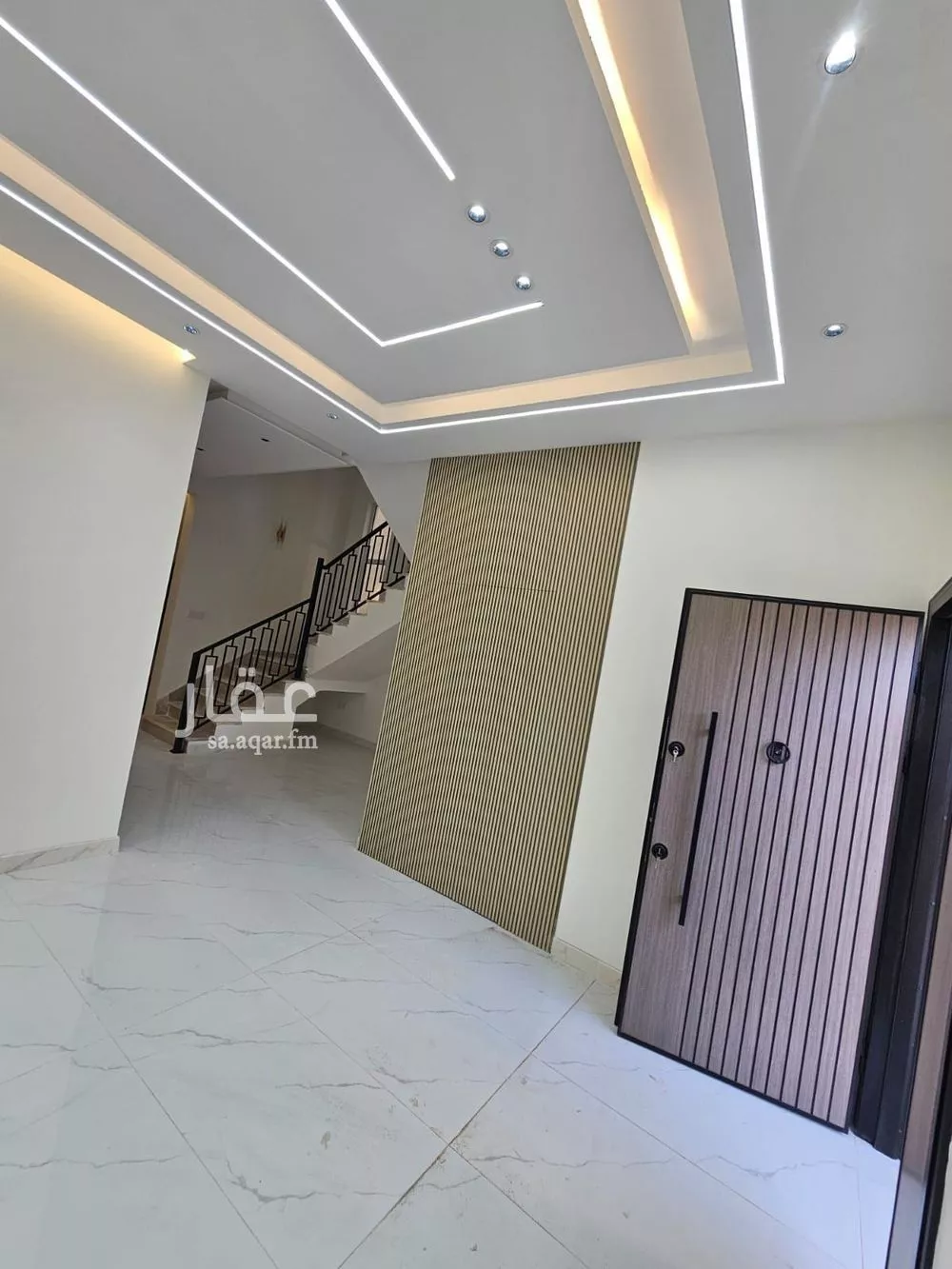 فيلا 7 غرف في نبلاء 4