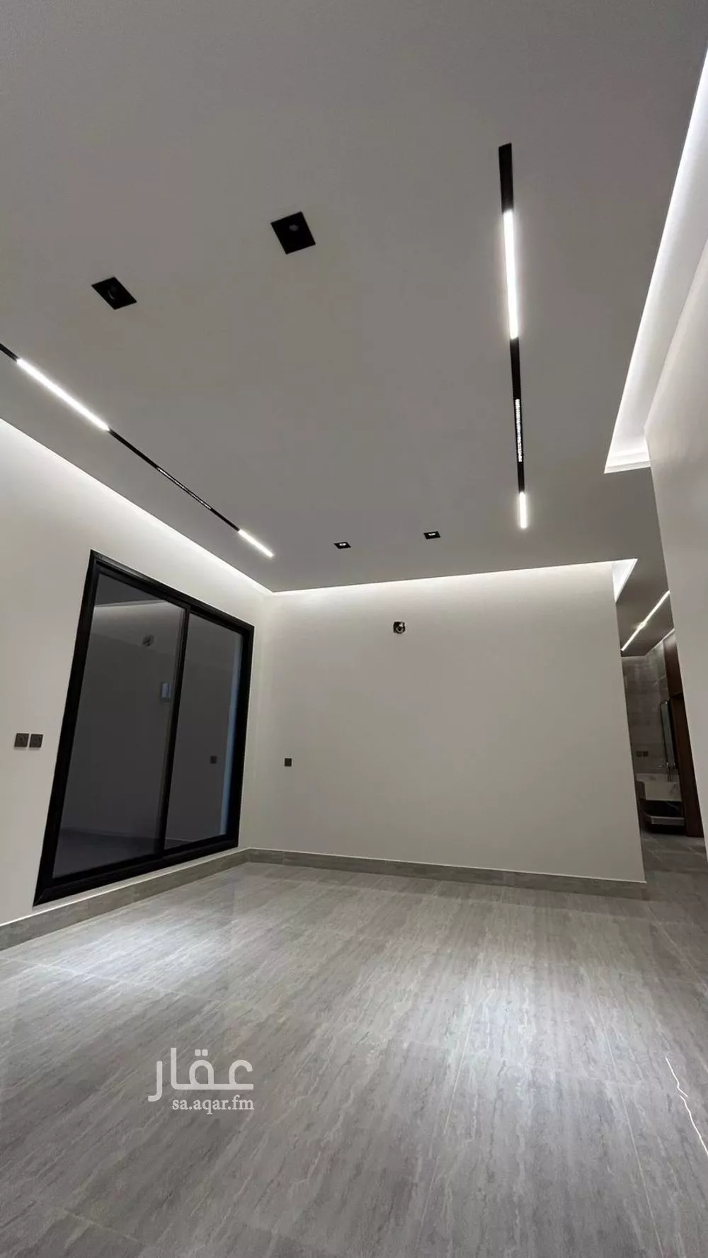 شقة 4 غرف في الرمال 5