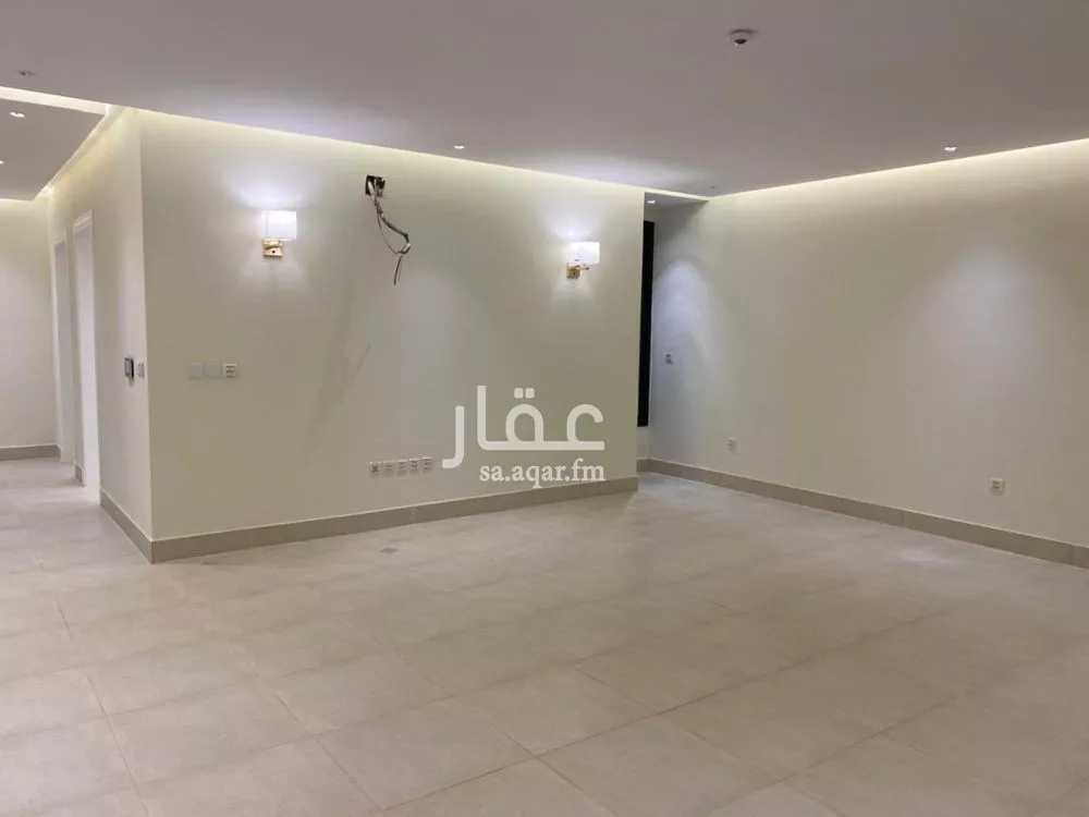 5 bedroom floor in Al Yasmin 3