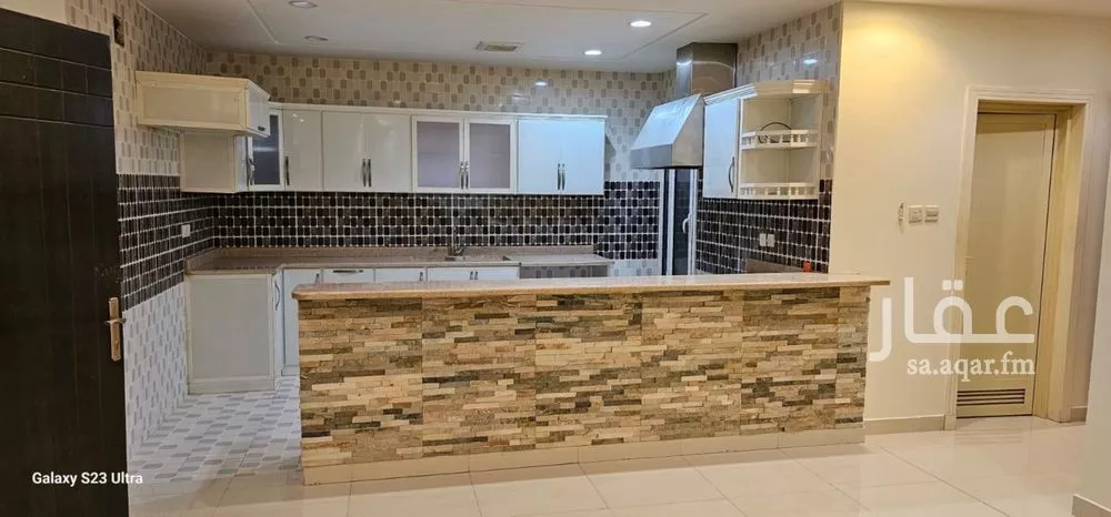 3 bedroom apartment in Al Aridh 1