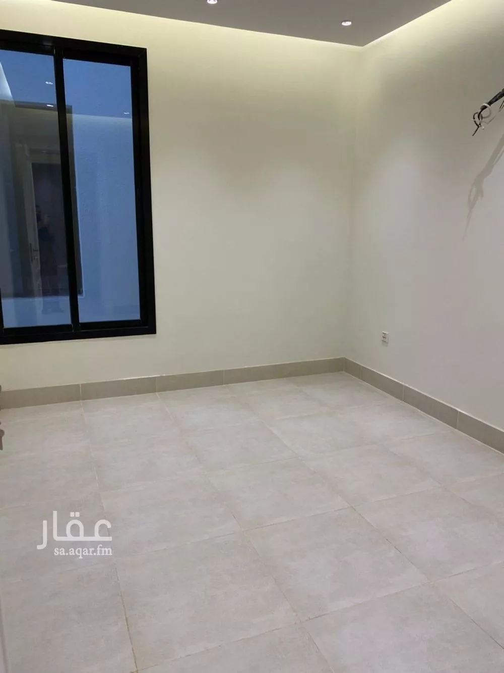 5 bedroom floor in Al Yasmin 1